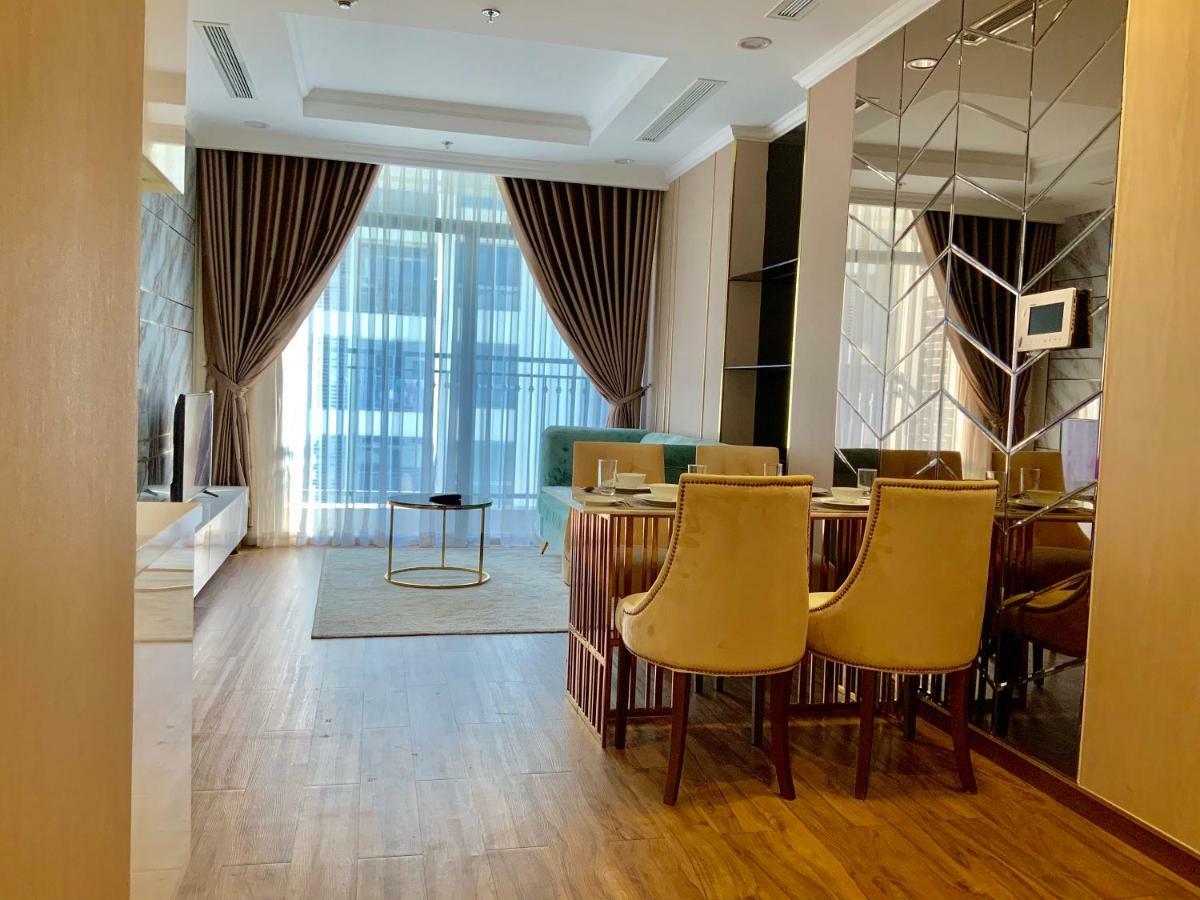 Luxhomes Saigon - Vinhomes Central Park Ciudad Ho Chi Minh  Exterior foto